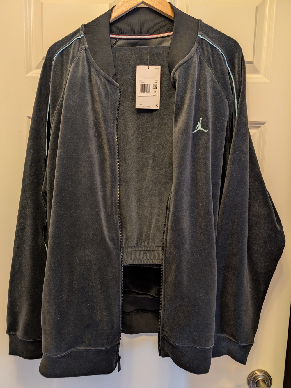 Jordan Men's Black Velour Zip Jacket And Pants W/ Gamma Teal Accents